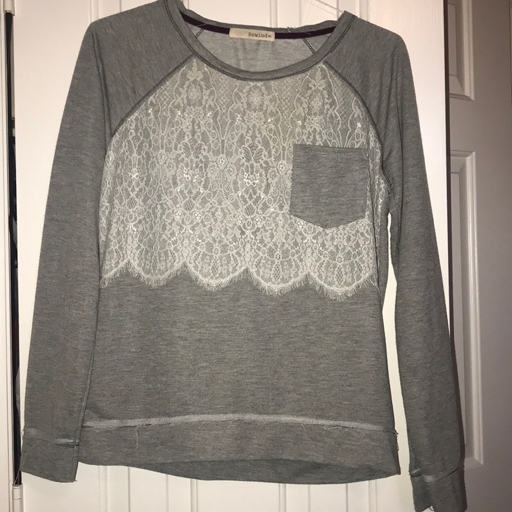Size Med sweater